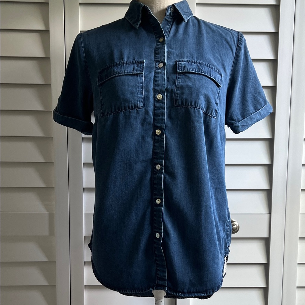 Soft Chambray “Denim” Top